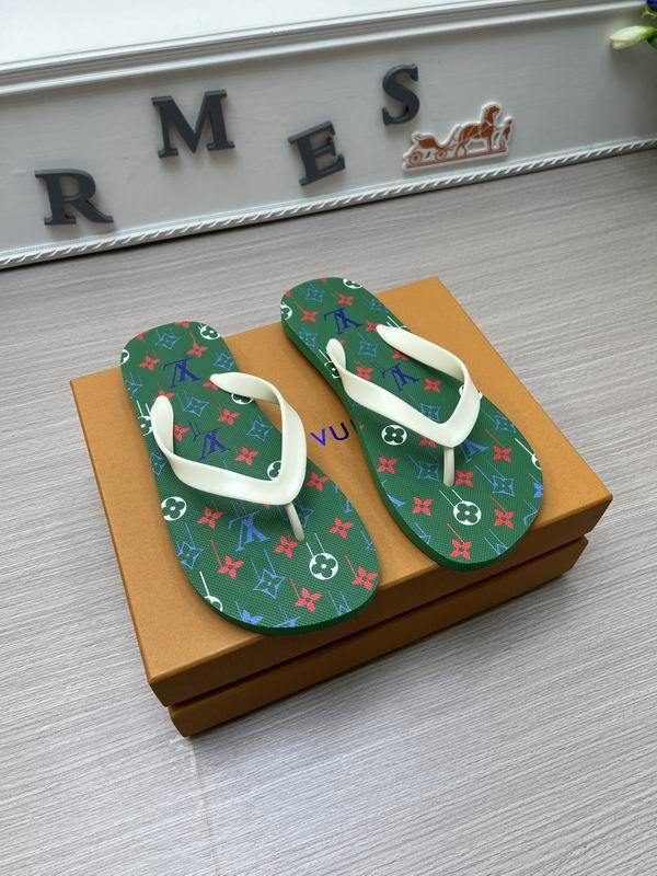 LV Men's Slippers 472